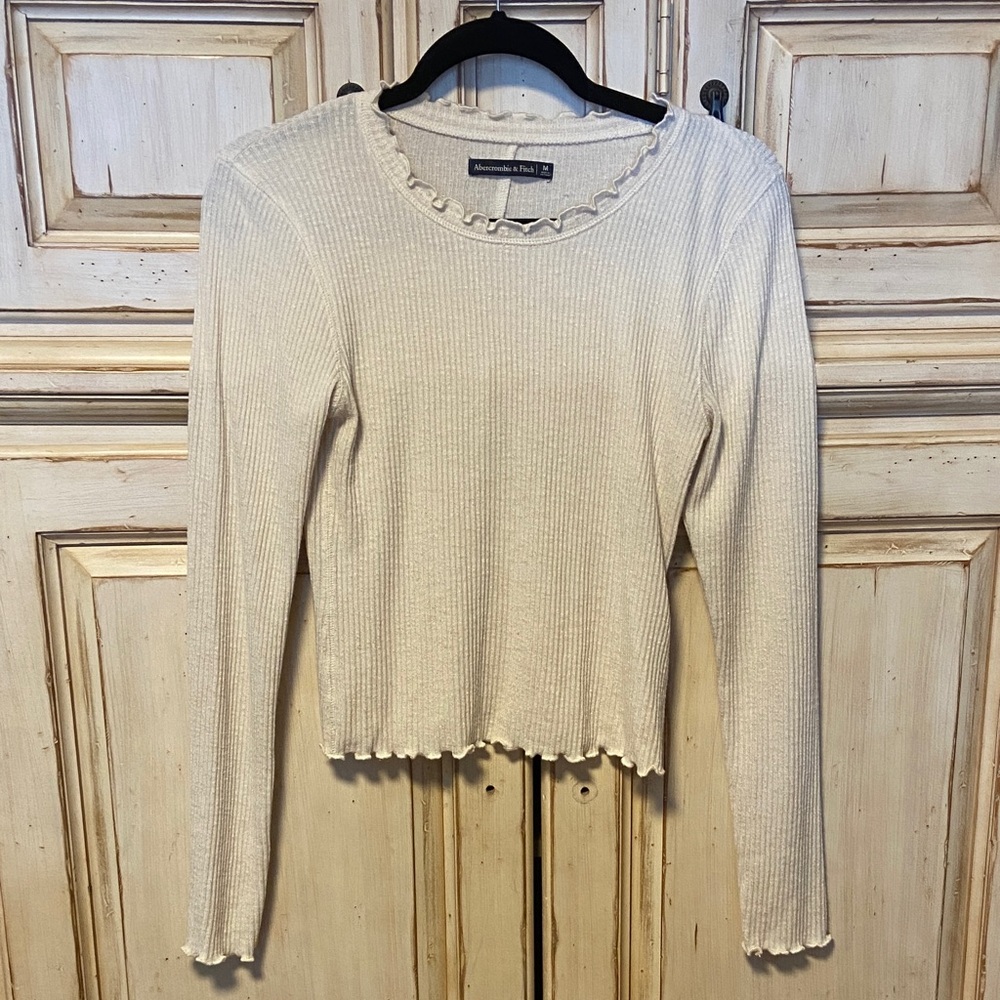 Abercrombie&Fitch long sleeve size medium